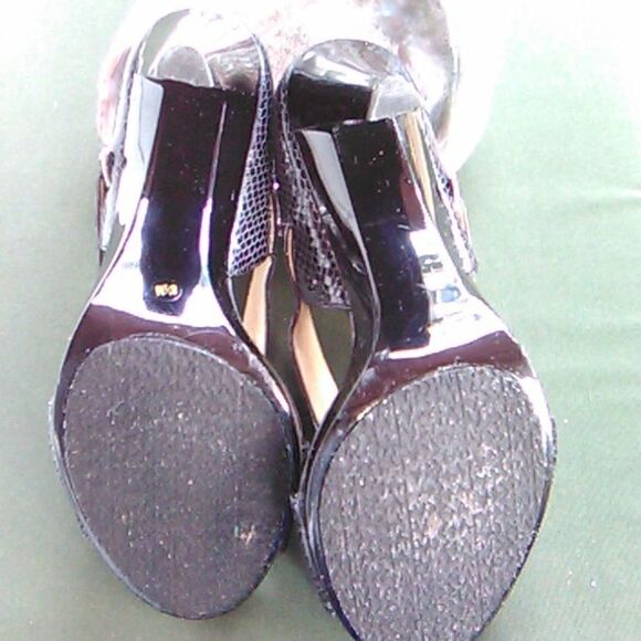 Michael Michael Kors Heels - Picture 3 of 12
